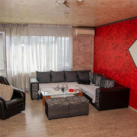 Vilhelmov'S Apartament Lukovit Exteriér fotografie